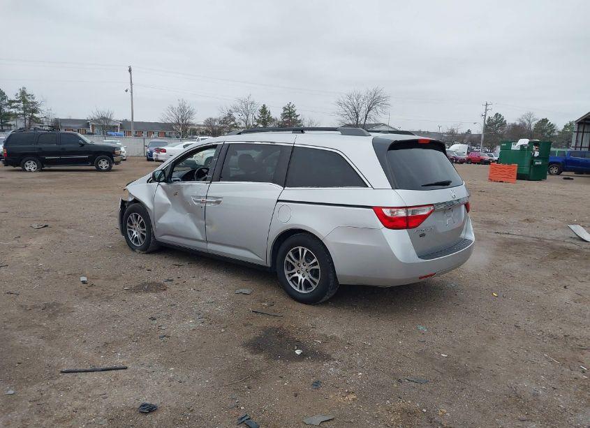 Photo 3 of 2013 Honda Odyssey EX-L (VIN 5FNRL5H65DB055099)