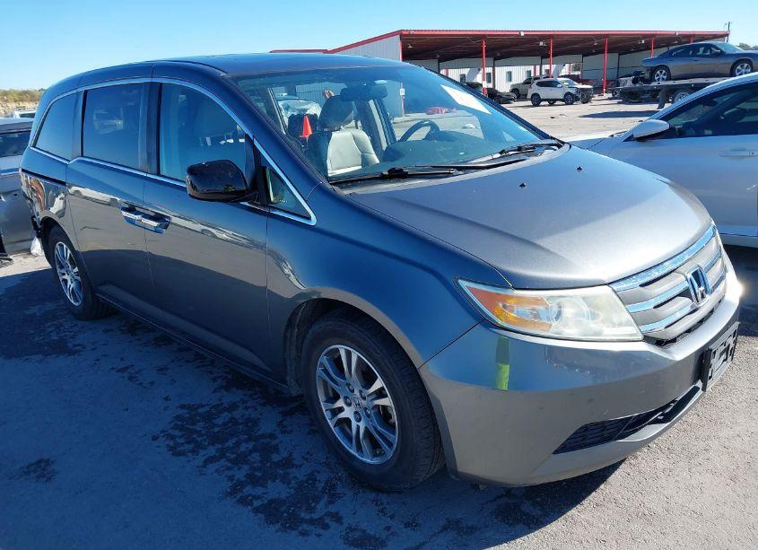 2013 Honda Odyssey EX-L (VIN 5FNRL5H65DB064627) main photo
