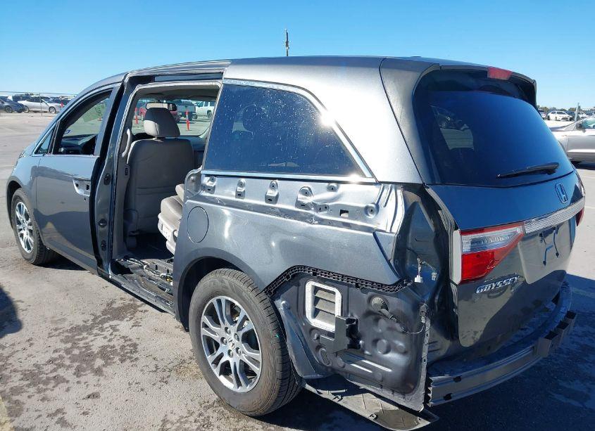 Photo 19 of 2013 Honda Odyssey EX-L (VIN 5FNRL5H65DB064627)