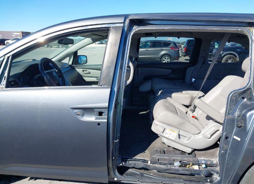 Photo 20 of 2013 Honda Odyssey EX-L (VIN 5FNRL5H65DB064627)