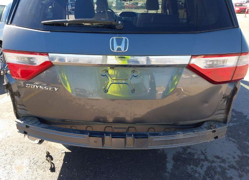 Photo 6 of 2013 Honda Odyssey EX-L (VIN 5FNRL5H65DB064627)