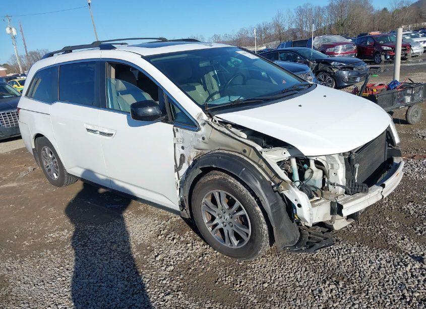 2013 Honda Odyssey EX-L (VIN 5FNRL5H65DB083095) main photo