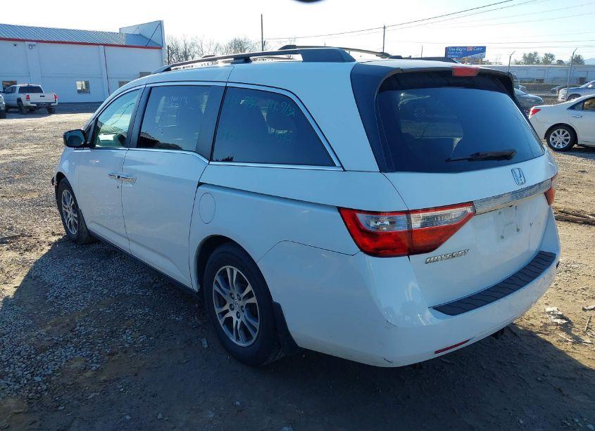 Photo 3 of 2013 Honda Odyssey EX-L (VIN 5FNRL5H65DB083095)