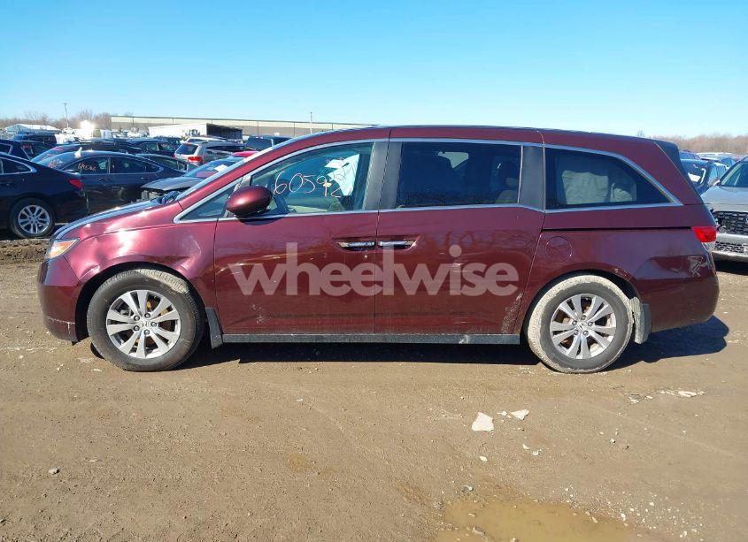 Photo 14 of 2014 Honda Odyssey EX-L (VIN 5FNRL5H65EB019897)