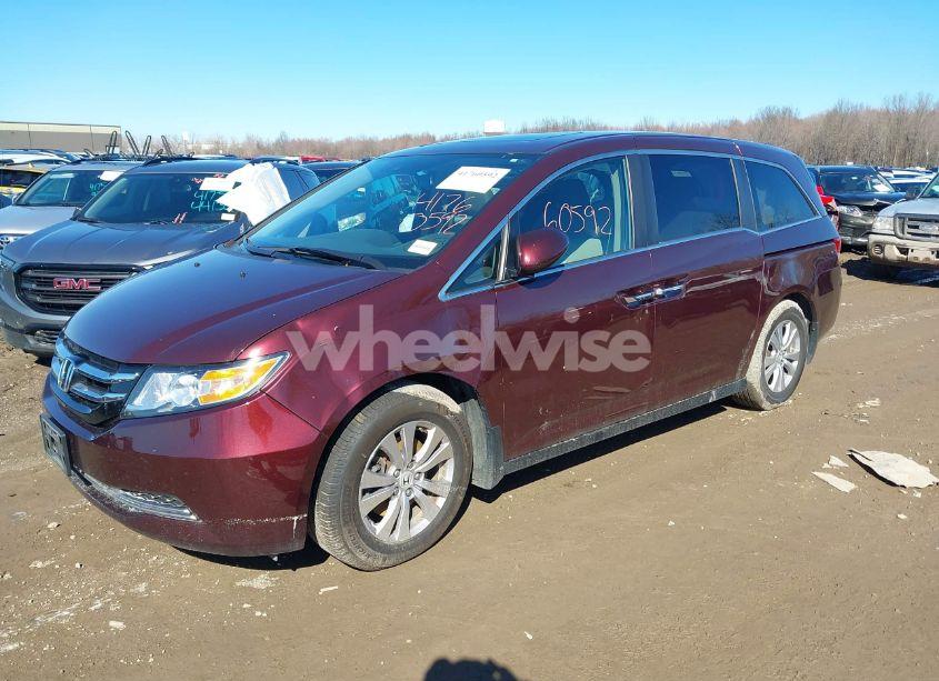 Photo 2 of 2014 Honda Odyssey EX-L (VIN 5FNRL5H65EB019897)