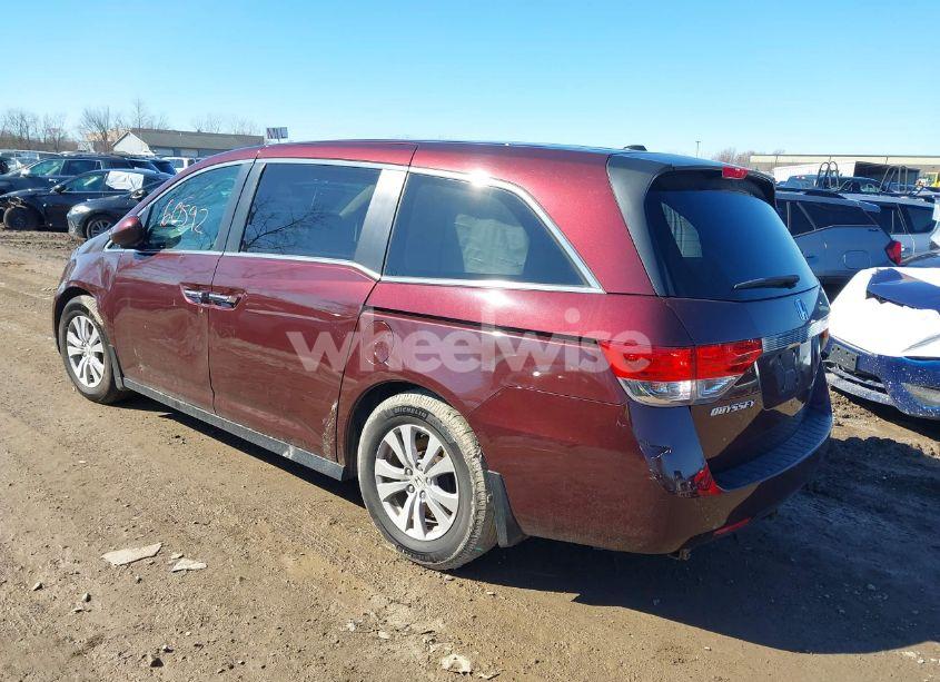 Photo 3 of 2014 Honda Odyssey EX-L (VIN 5FNRL5H65EB019897)