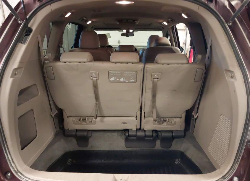 Photo 12 of 2014 Honda Odyssey EX-L (VIN 5FNRL5H65EB023528)