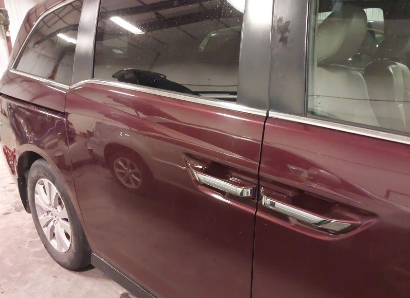 Photo 18 of 2014 Honda Odyssey EX-L (VIN 5FNRL5H65EB023528)