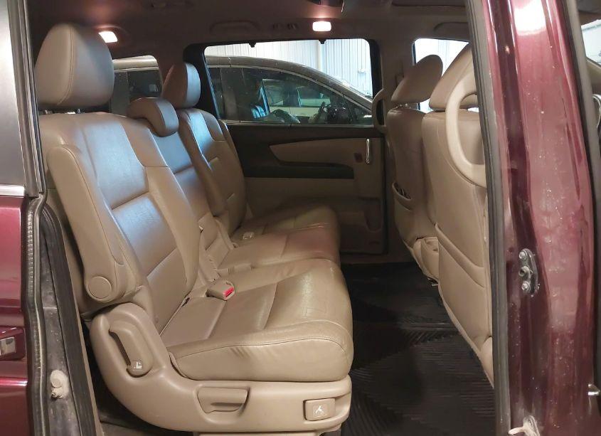 Photo 8 of 2014 Honda Odyssey EX-L (VIN 5FNRL5H65EB023528)