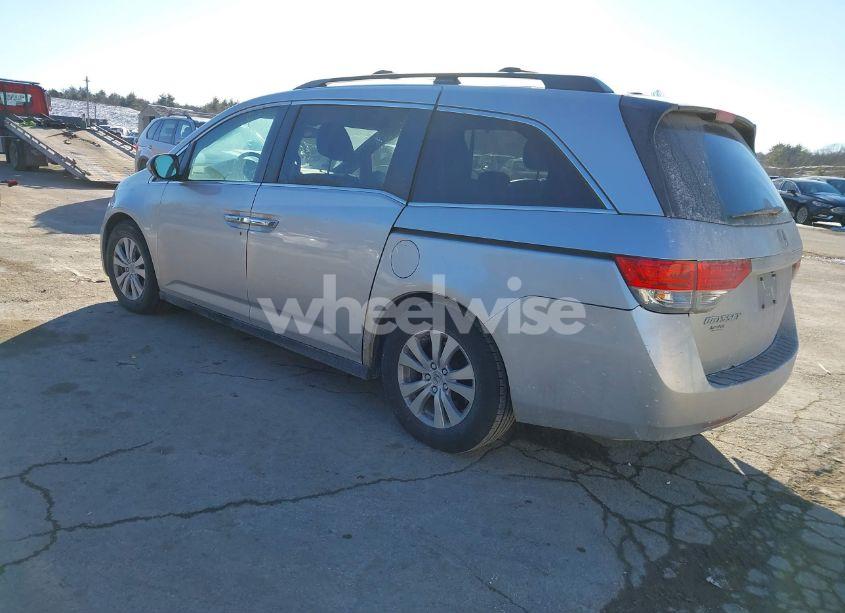 Photo 3 of 2014 Honda Odyssey EX-L (VIN 5FNRL5H65EB043813)