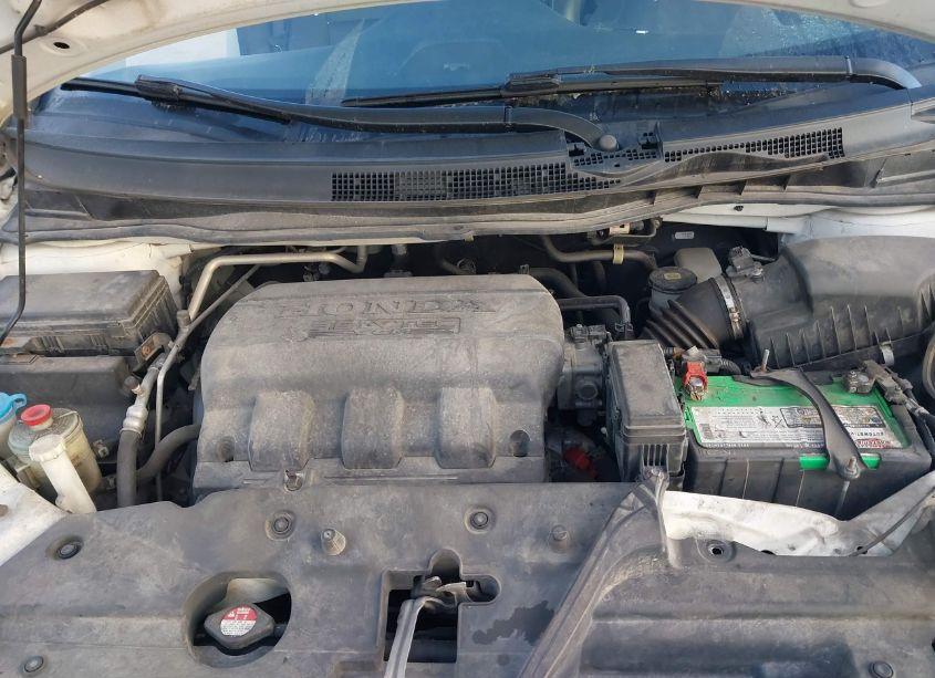 Photo 10 of 2014 Honda Odyssey EX-L (VIN 5FNRL5H65EB056514)