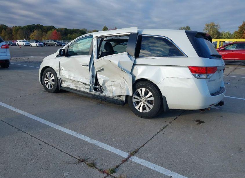 Photo 3 of 2014 Honda Odyssey EX-L (VIN 5FNRL5H65EB056514)