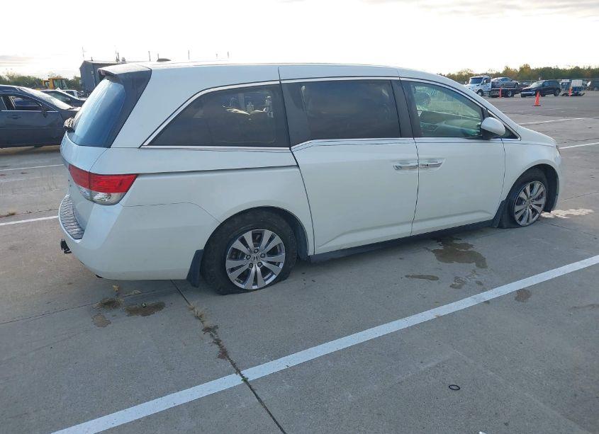 Photo 4 of 2014 Honda Odyssey EX-L (VIN 5FNRL5H65EB056514)