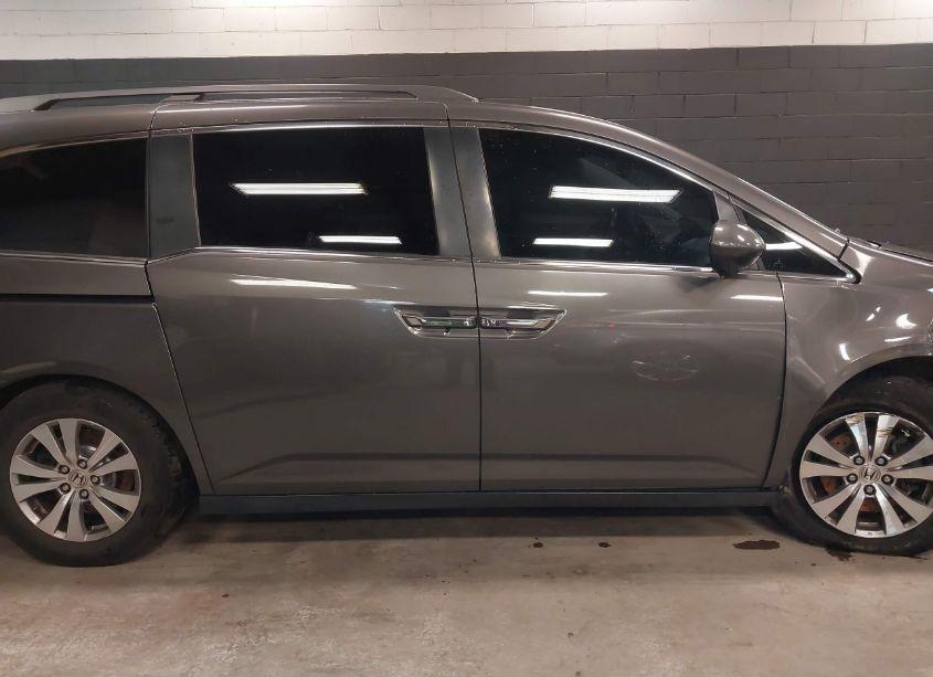 Photo 13 of 2014 Honda Odyssey EX-L (VIN 5FNRL5H65EB124648)