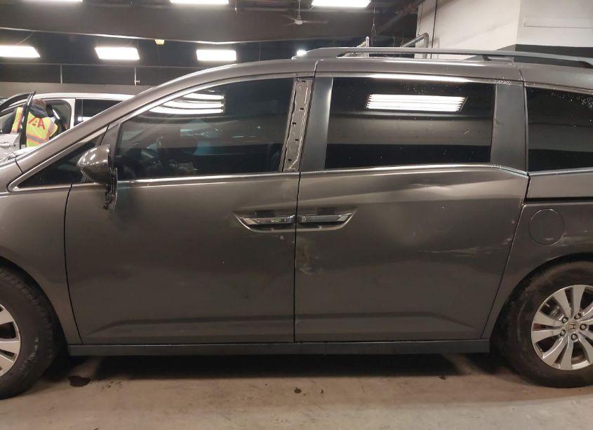 Photo 14 of 2014 Honda Odyssey EX-L (VIN 5FNRL5H65EB124648)