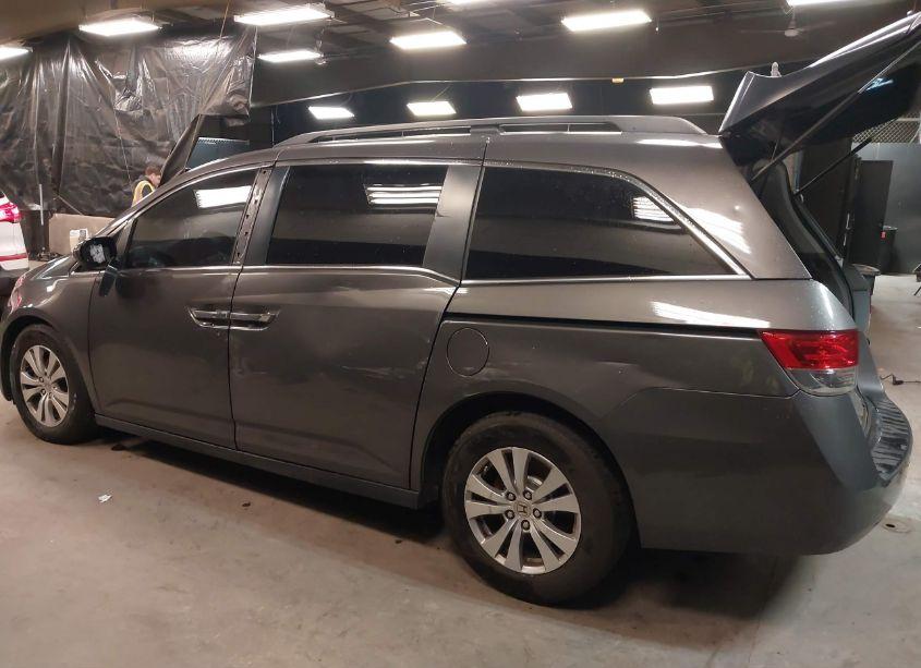 Photo 3 of 2014 Honda Odyssey EX-L (VIN 5FNRL5H65EB124648)