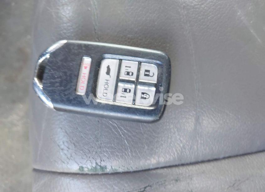 Photo 11 of 2014 Honda Odyssey EX-L (VIN 5FNRL5H65EB127517)