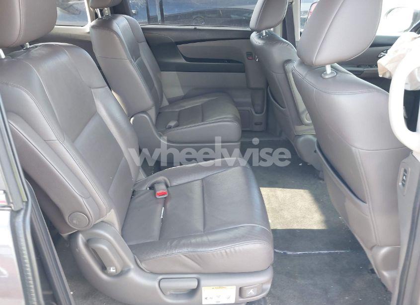 Photo 8 of 2014 Honda Odyssey EX-L (VIN 5FNRL5H65EB127517)