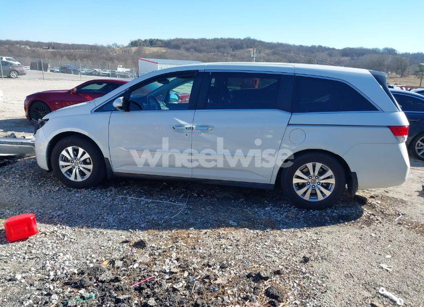 Photo 15 of 2015 Honda Odyssey EX-L (VIN 5FNRL5H65FB003927)