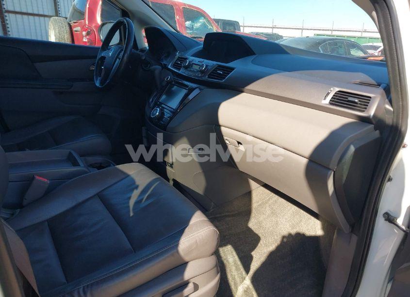 Photo 5 of 2015 Honda Odyssey EX-L (VIN 5FNRL5H65FB003927)