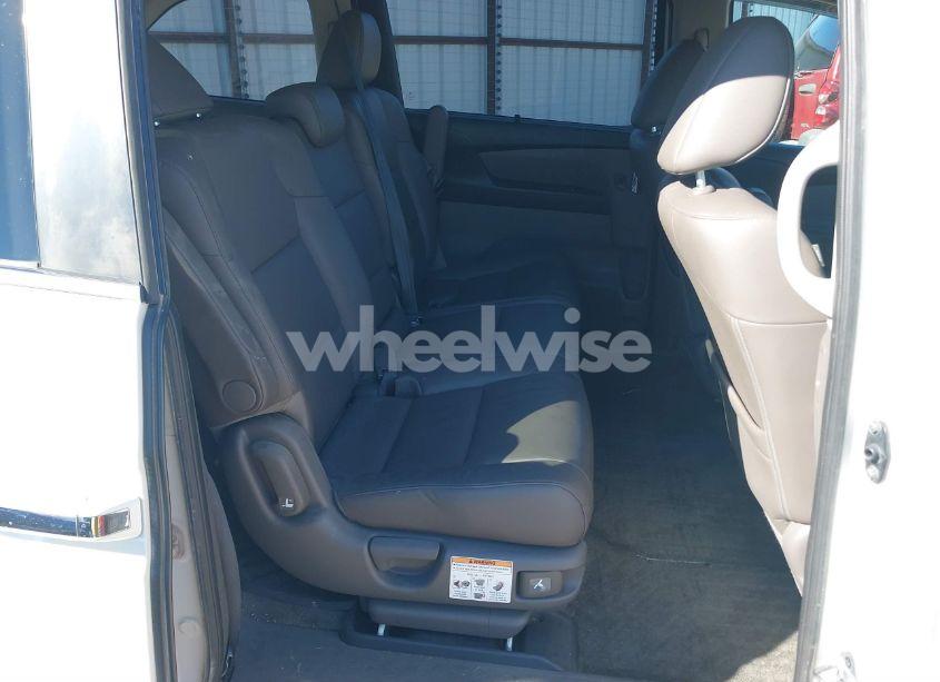 Photo 8 of 2015 Honda Odyssey EX-L (VIN 5FNRL5H65FB003927)