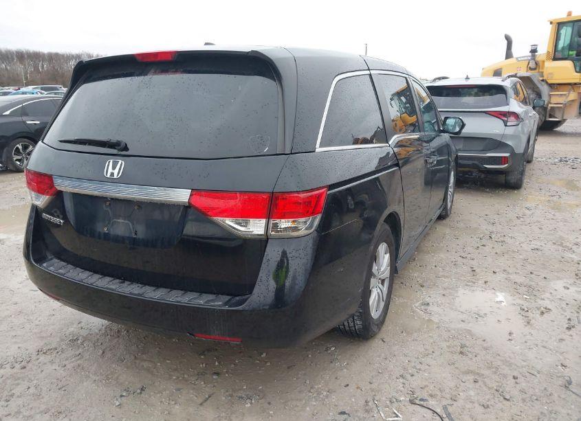Photo 4 of 2015 Honda Odyssey EX-L (VIN 5FNRL5H65FB009890)