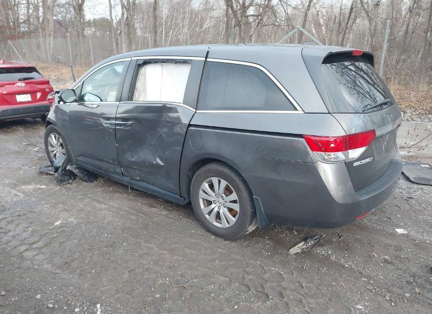 Photo 3 of 2015 Honda Odyssey EX-L (VIN 5FNRL5H65FB012255)