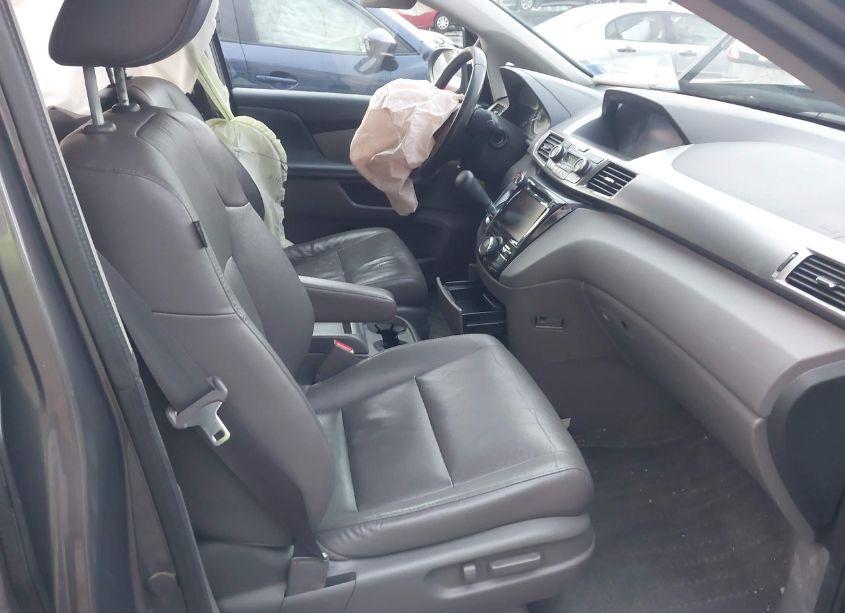 Photo 5 of 2015 Honda Odyssey EX-L (VIN 5FNRL5H65FB012255)