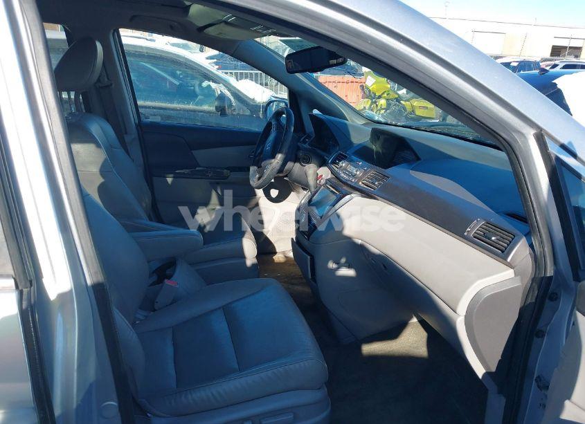 Photo 5 of 2015 Honda Odyssey EX-L (VIN 5FNRL5H65FB049368)