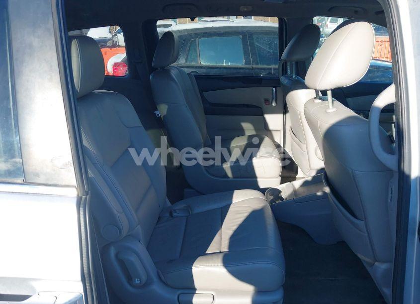 Photo 8 of 2015 Honda Odyssey EX-L (VIN 5FNRL5H65FB049368)