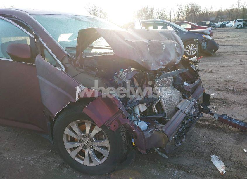 Photo 16 of 2015 Honda Odyssey EX-L (VIN 5FNRL5H65FB060824)