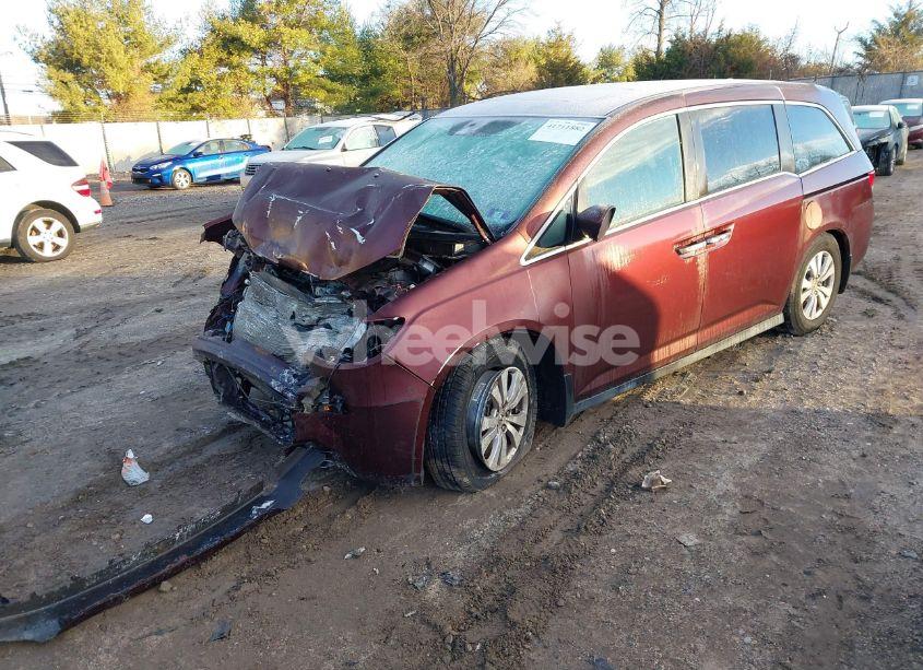 Photo 2 of 2015 Honda Odyssey EX-L (VIN 5FNRL5H65FB060824)