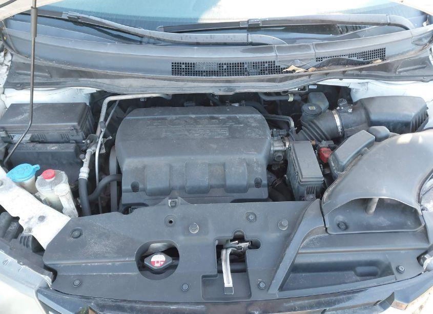 Photo 10 of 2015 Honda Odyssey EX-L (VIN 5FNRL5H65FB089319)