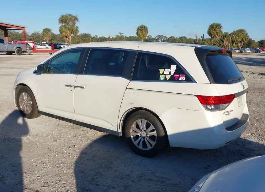 Photo 3 of 2015 Honda Odyssey EX-L (VIN 5FNRL5H65FB089319)