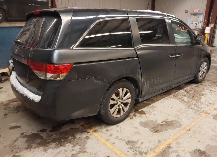 Photo 4 of 2015 Honda Odyssey EX-L (VIN 5FNRL5H65FB125378)