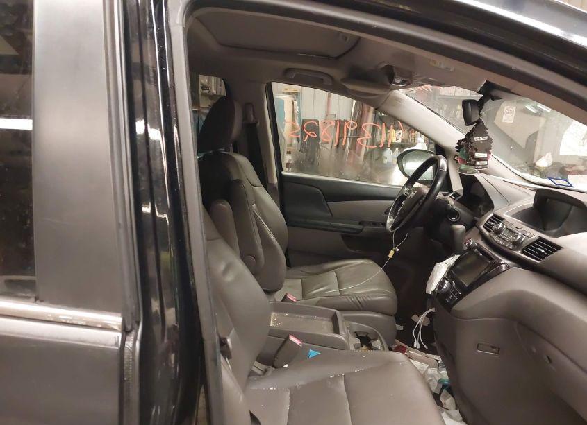 Photo 5 of 2015 Honda Odyssey EX-L (VIN 5FNRL5H65FB125378)