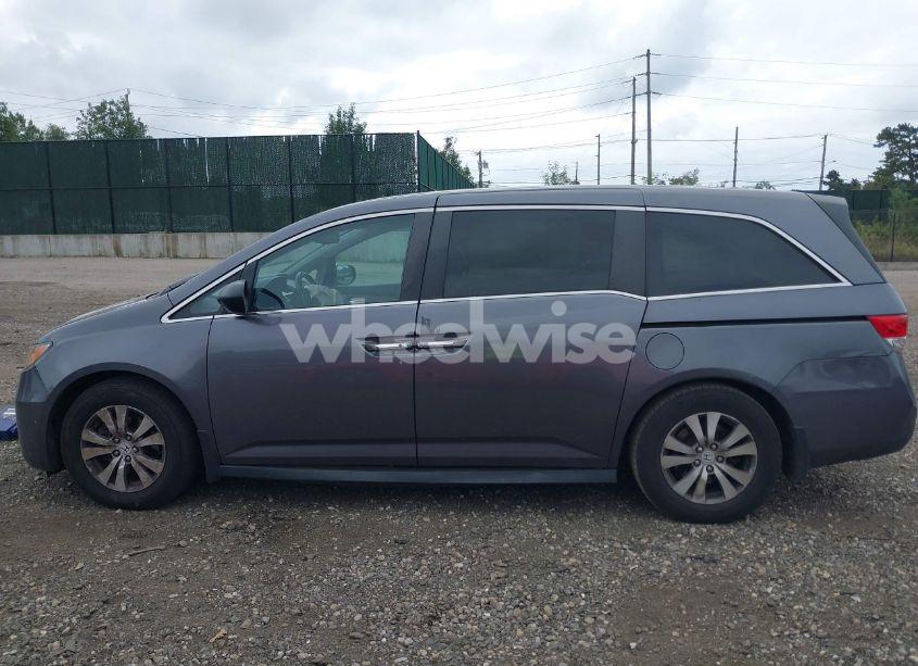Photo 14 of 2015 Honda Odyssey EX-L (VIN 5FNRL5H65FB130550)