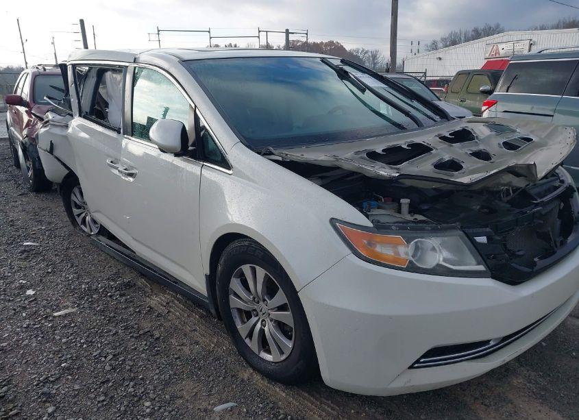 Photo 12 of 2016 Honda Odyssey EX-L (VIN 5FNRL5H65GB066155)