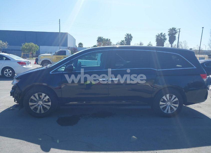 Photo 14 of 2016 Honda Odyssey EX-L (VIN 5FNRL5H65GB083425)