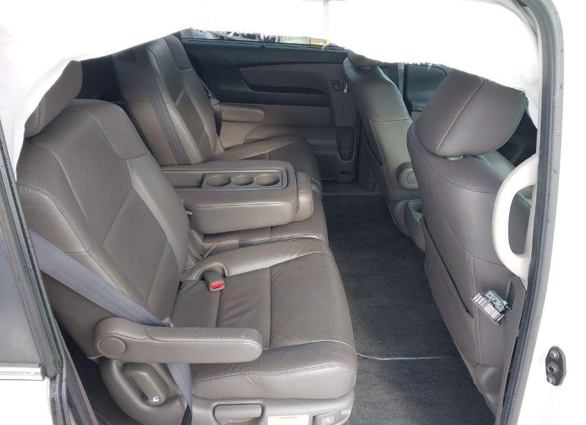 Photo 8 of 2016 Honda Odyssey EX-L (VIN 5FNRL5H65GB089516)