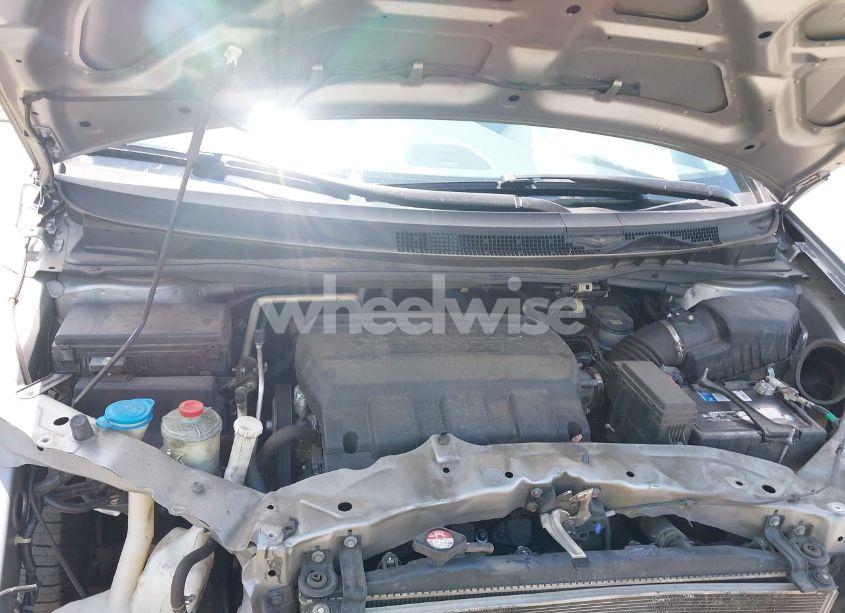 Photo 10 of 2016 Honda Odyssey EX-L (VIN 5FNRL5H65GB090987)