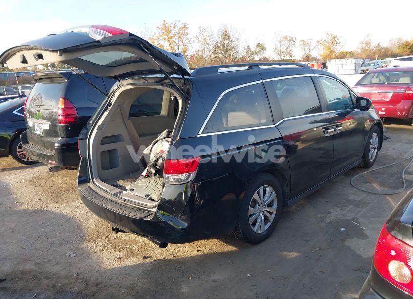 Photo 4 of 2017 Honda Odyssey EX-L (VIN 5FNRL5H65HB018883)