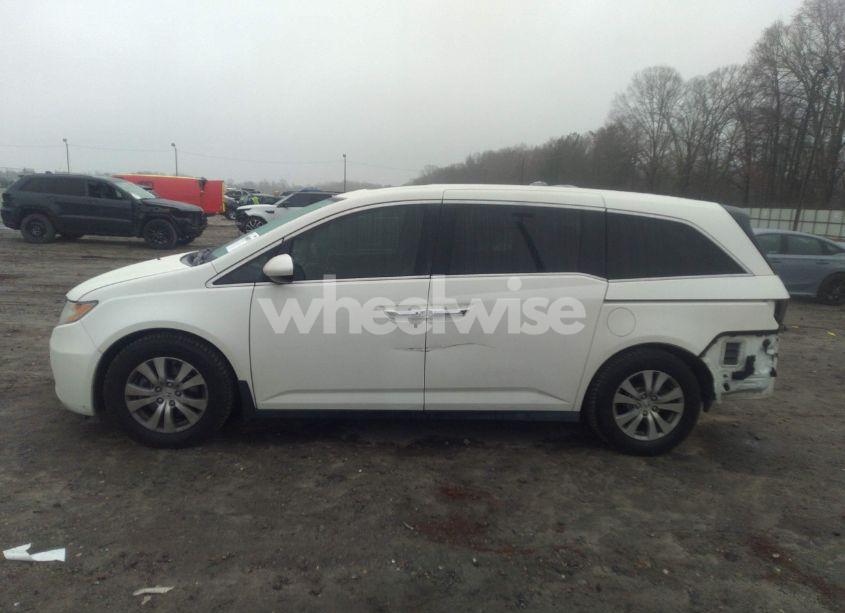 Photo 15 of 2017 Honda Odyssey EX-L (VIN 5FNRL5H65HB022268)