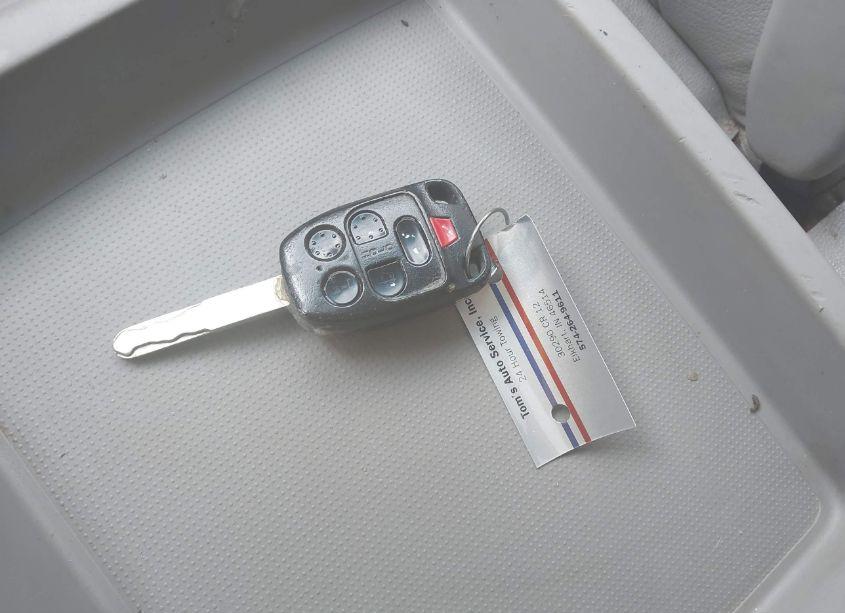 Photo 11 of 2011 Honda Odyssey EX-L (VIN 5FNRL5H66BB038020)