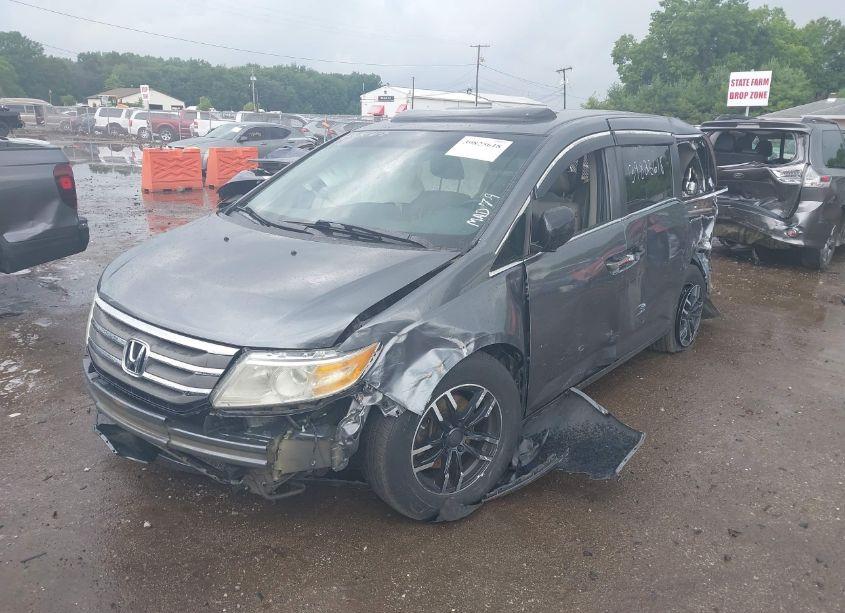 Photo 2 of 2011 Honda Odyssey EX-L (VIN 5FNRL5H66BB038020)