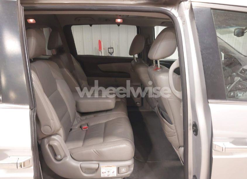 Photo 8 of 2011 Honda Odyssey EX-L (VIN 5FNRL5H66BB041063)
