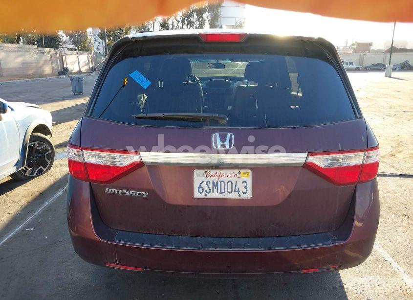 Photo 17 of 2011 Honda Odyssey EX-L (VIN 5FNRL5H66BB055142)