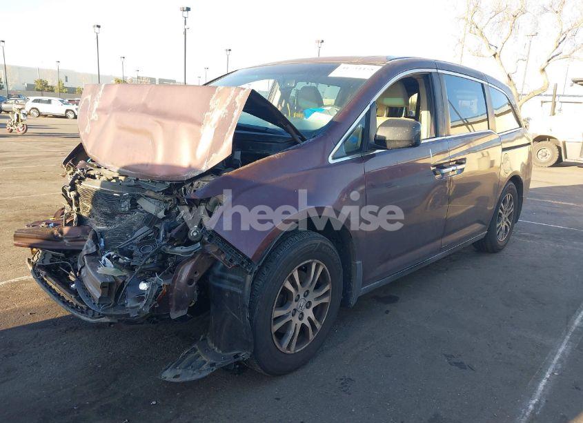 Photo 2 of 2011 Honda Odyssey EX-L (VIN 5FNRL5H66BB055142)