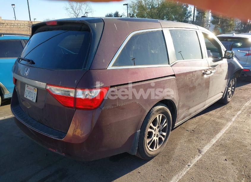 Photo 4 of 2011 Honda Odyssey EX-L (VIN 5FNRL5H66BB055142)