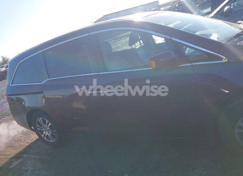 Photo 13 of 2011 Honda Odyssey EX-L (VIN 5FNRL5H66BB059577)